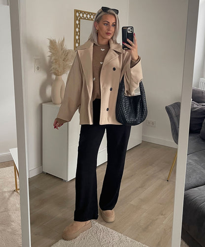 Joana oversized jas in beige